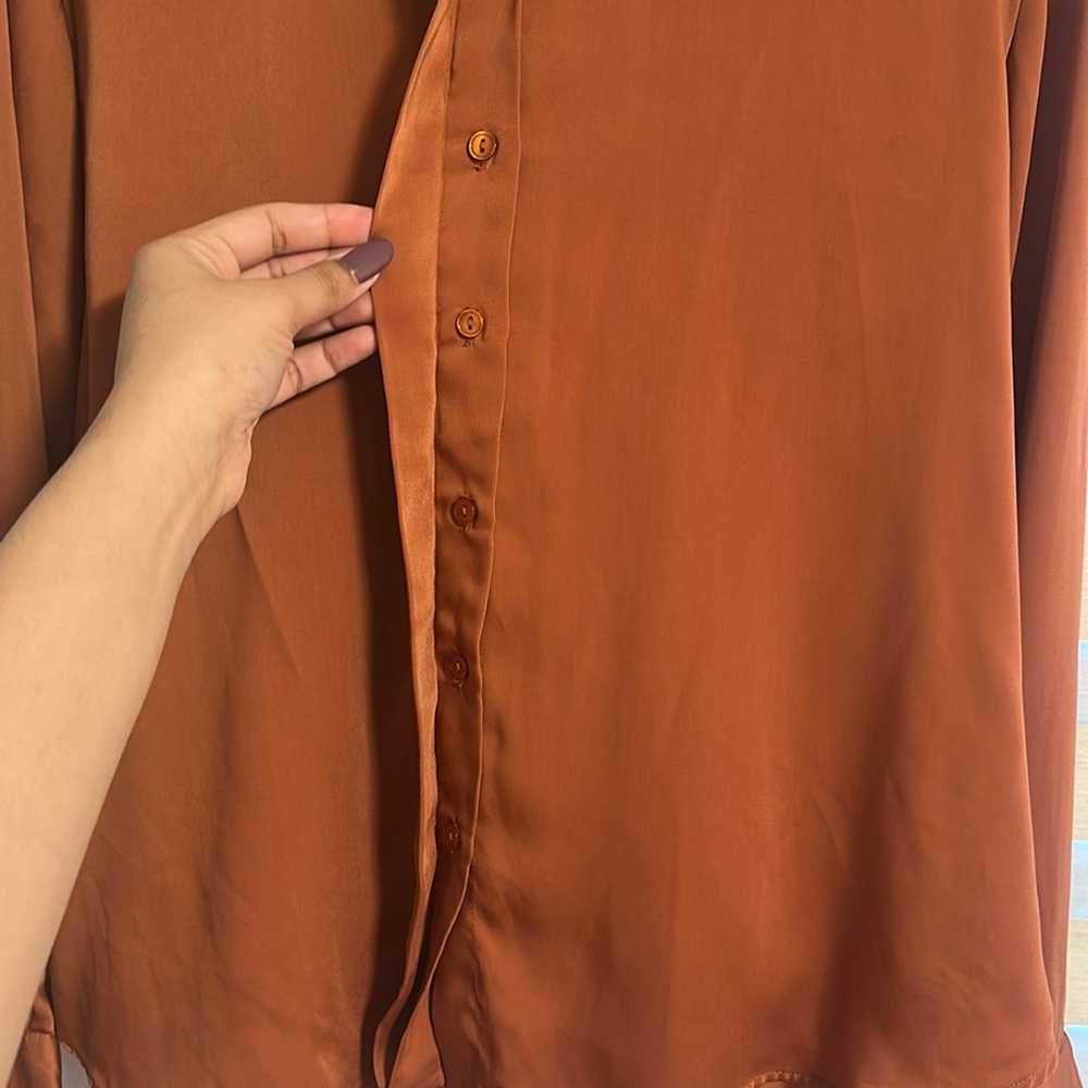 Women’s Rust Shirt - Picture 3 of 4